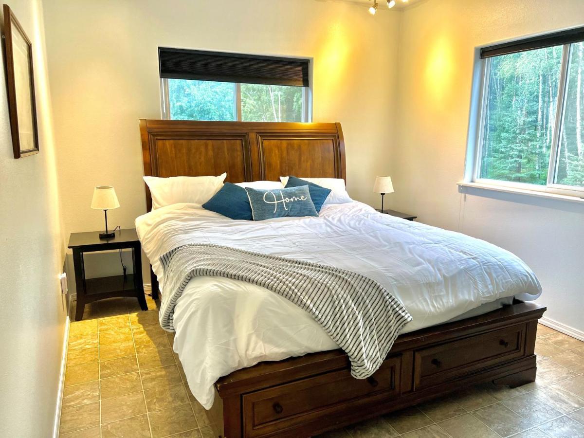 Newly Remodeled Spacious Units, Minutes From Mountains, Inlet, Downtown And Airport Anchorage Eksteriør bilde